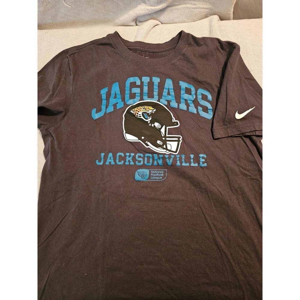 Nike Jacksonville Jaguars NFL T-Shirt Mens Large Black Graphic Tee Helmet Logo